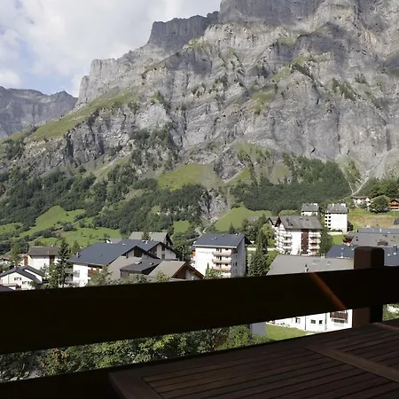 Haus Rothorn, Swiss Alps Apartment