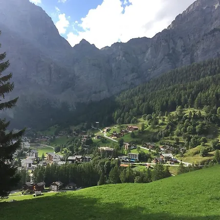 Апартаменты Haus Rothorn, Swiss Alps *